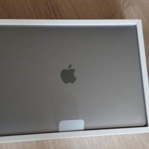 Touchscreen MacBook